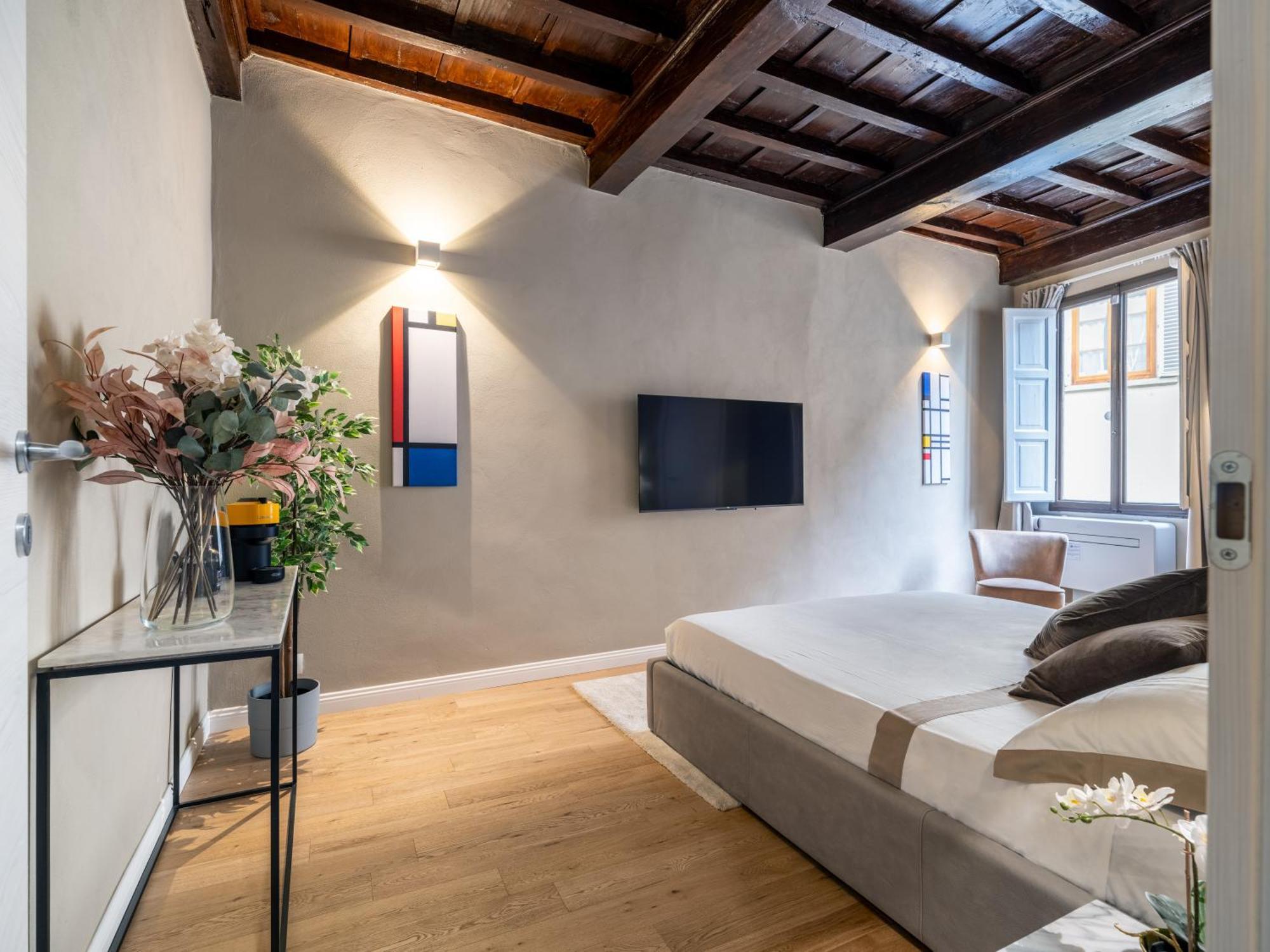 Santa Croce Luxury Suite - Dolcevita Holiday Флоренция Екстериор снимка