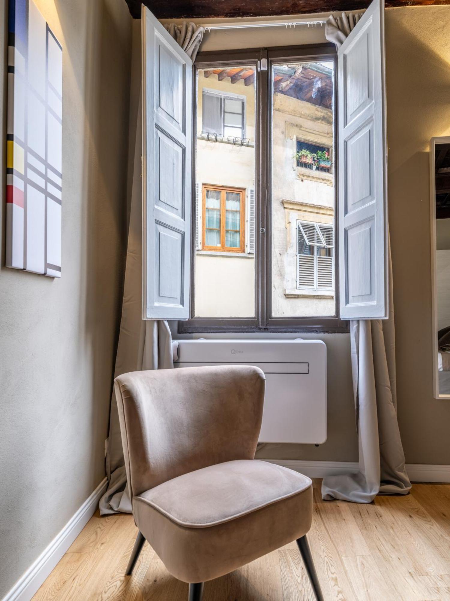 Santa Croce Luxury Suite - Dolcevita Holiday Флоренция Екстериор снимка